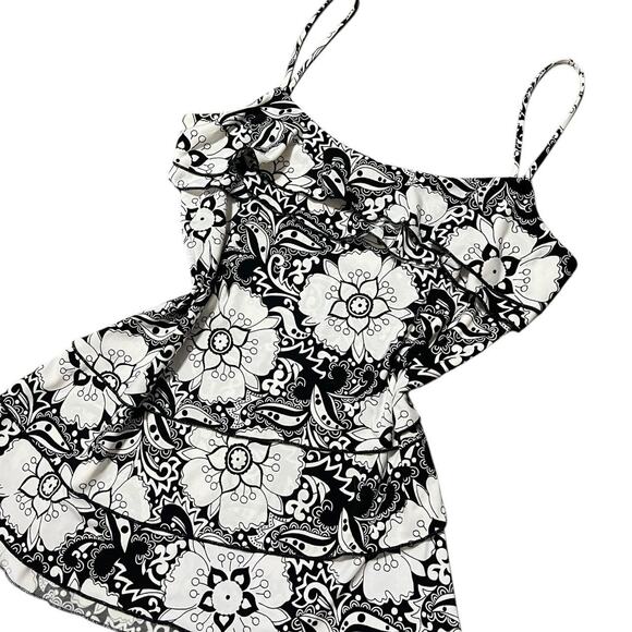 VTG Y2K A Byer White & Black Floral Ruffle Layered Asymmetrical Hem Cami Top M/S - Picture 2 of 7